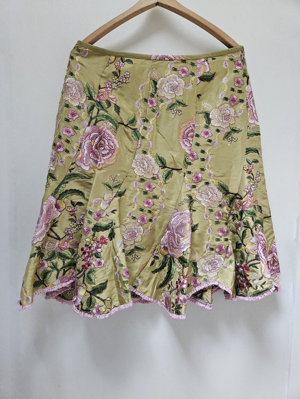 Silk Embroidered Skirt Floral Design Size 12